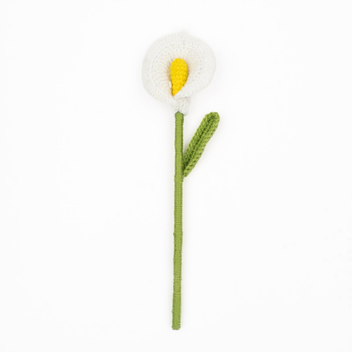 Handcrafted Macrame Calla Lilies