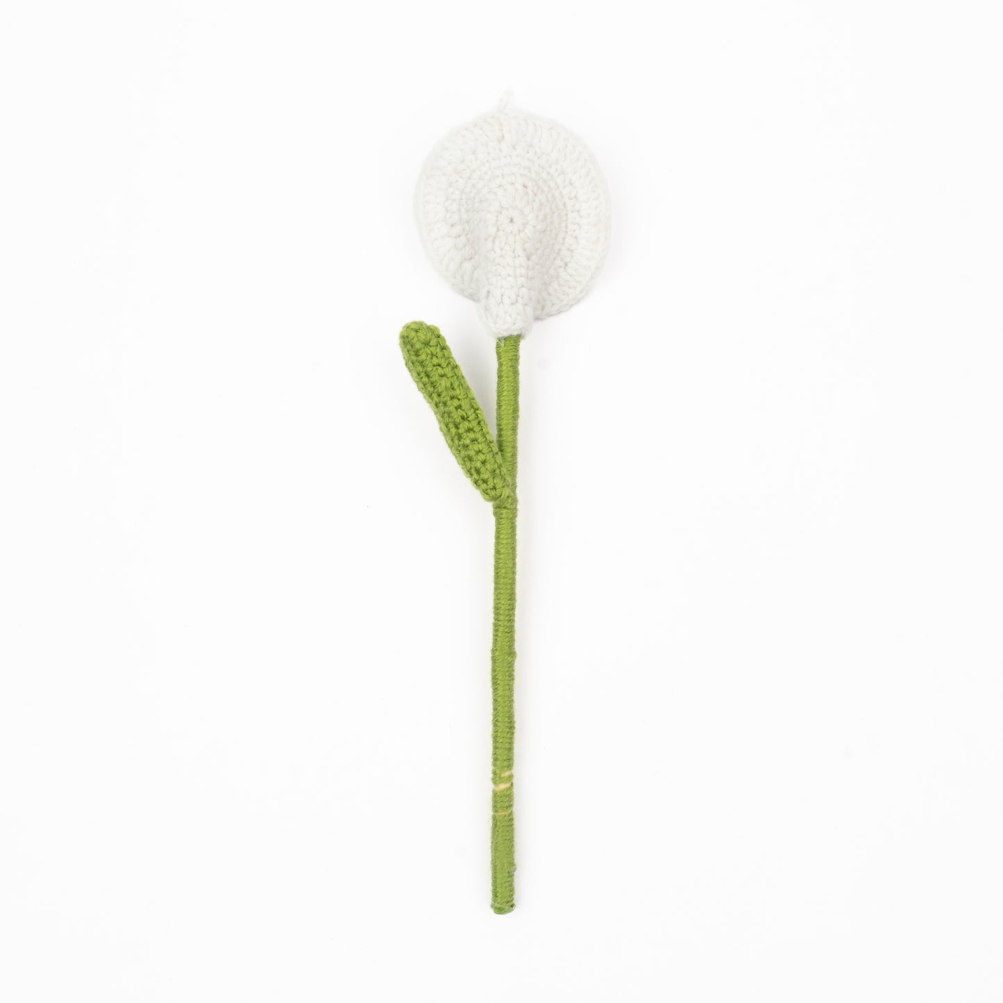 Handcrafted Macrame Calla Lilies